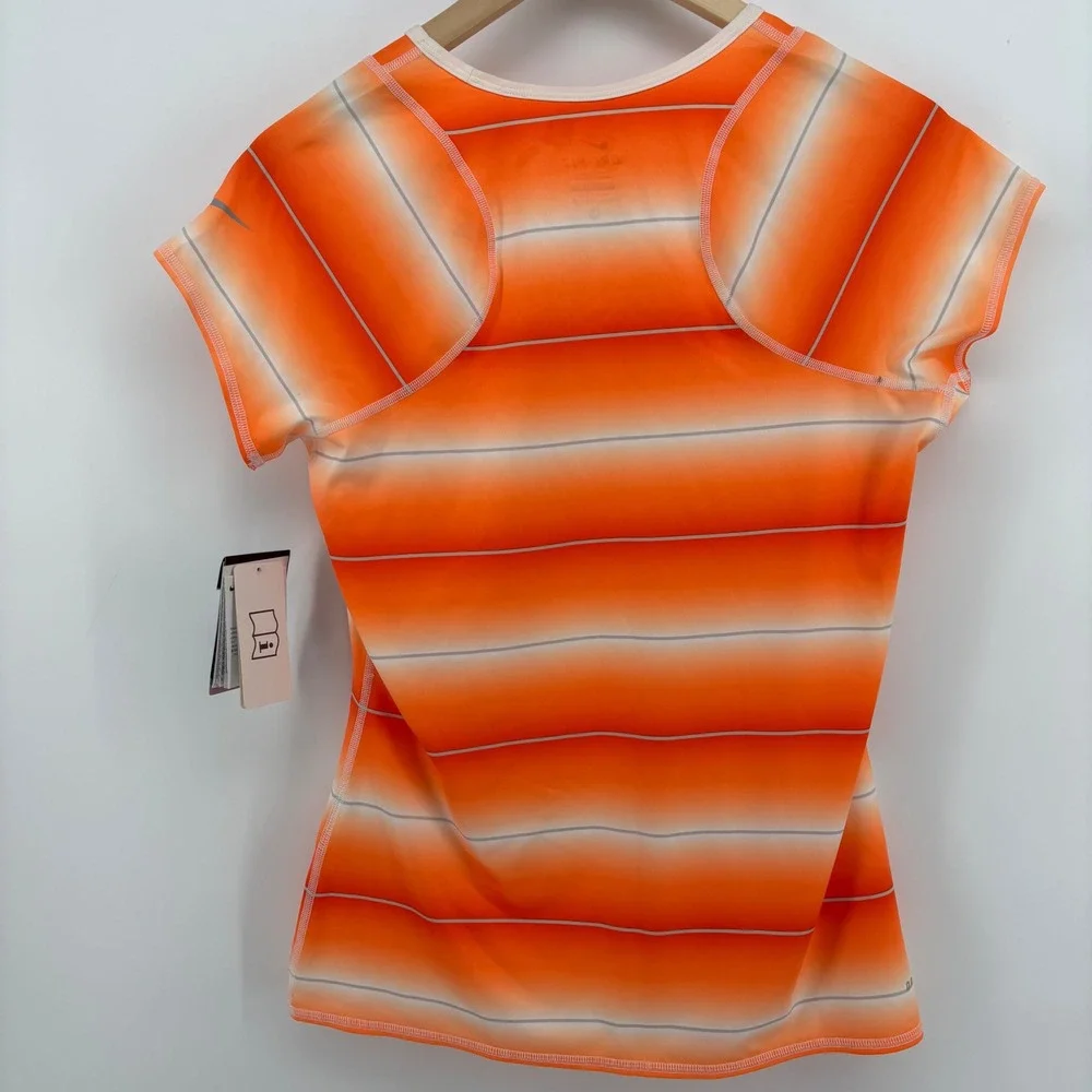 Nike Dri-FIT Training Shirt Women Medium Orange Ombre NWT‎ Striped V-Neck Tee
